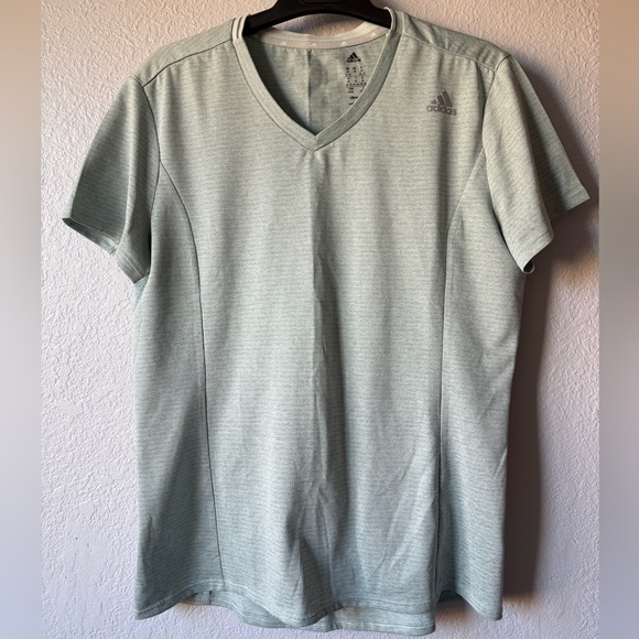 Adidas Climalite Activewear Top, Mint Green Short Sleeve V-Neck, Womens Med, EUC - Picture 3 of 7